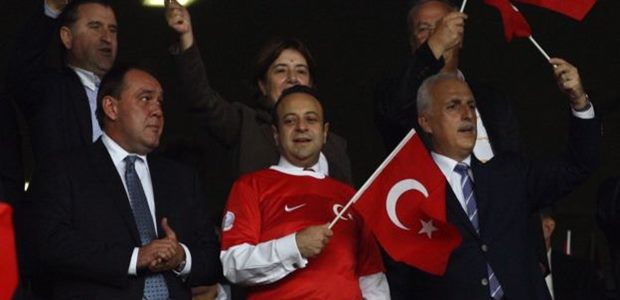 Erdoğan Demirören 79 yaşında hayatını kaybetti