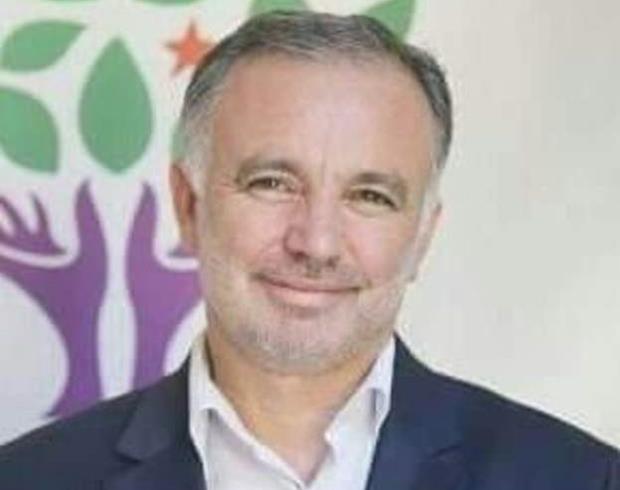 Canlı Anlatım: Adım Adım Seçim Sonuçları Yorumlar-Eleştiriler Canlı Anlatım: Adım Adım Seçim Sonuçları Yorumlar-Eleştiriler