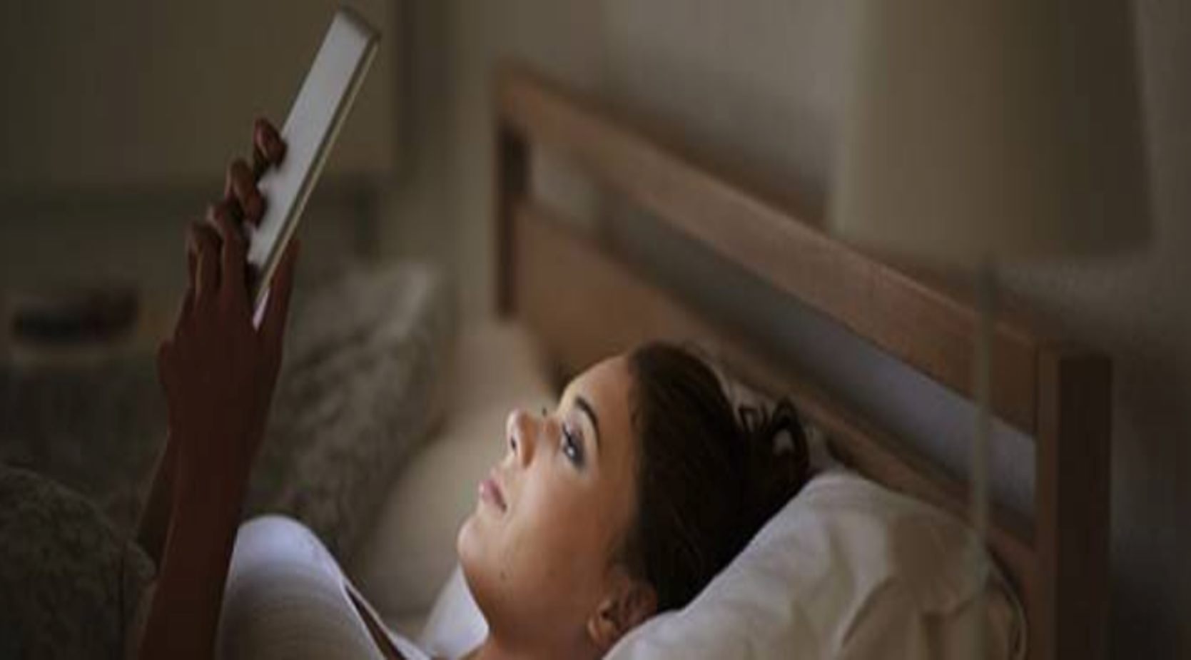 Akıllı telefonlar seks hayatını olumsuz mu etkiliyor? Akıllı telefonlar seks hayatını olumsuz mu etkiliyor?