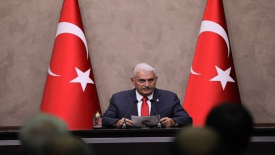 Moody’s Türkiye’de 20 banka ve finans kuruluşunun notunu düşürdü