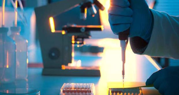 Türk Lirası'nın değer kaybı ilaç sektörüne nasıl yansıyor?