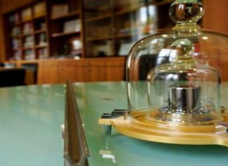 Bilim insanları kilogramı tanımlama yöntemini değiştirecek