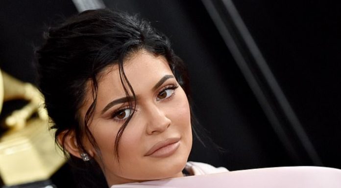 Kardashian ailesinin en genç üyesi milyarder Kylie Jenner kim?