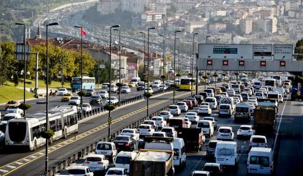 Sağlık Bakanı Koca: 2 ay direnelim, yazın virüsün etkisi azalıyor Sağlık Bakanı Koca: 2 ay direnelim, yazın virüsün etkisi azalıyor