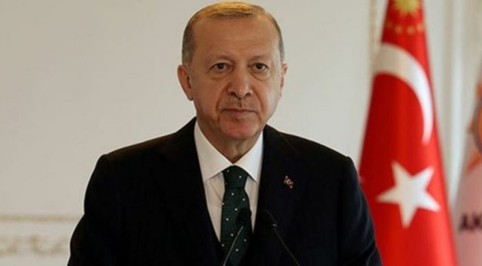 Erdoğan: Geçmişte birlikte olsak bile kimsenin ifadeleri Cumhurbaşkanı ile ilişkilendirilemez Erdoğan: Geçmişte birlikte olsak bile kimsenin ifadeleri Cumhurbaşkanı ile ilişkilendirilemez
