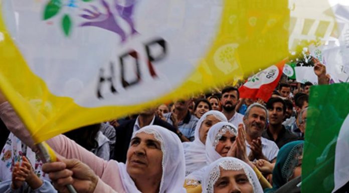 Bahçeli ‘HDP kapatılsın’ dedi AKP ve HDP bu çağrıya ne diyor? Bahçeli 'HDP kapatılsın' dedi AKP ve HDP bu çağrıya ne diyor?