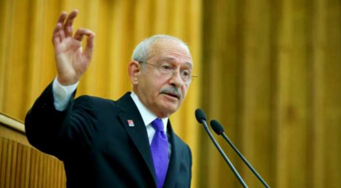 Kılıçdaroğlu’ndan Erdoğan’a ‘Tefecilere el açtın parası olanların önünde diz çöktün’ Kılıçdaroğlu'ndan Erdoğan'a 'Tefecilere el açtın parası olanların önünde diz çöktün'