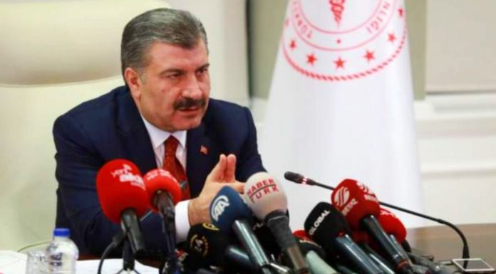 Sağlık Bakanı Koca: Aşıları getiren uçak Esenboğa Havalimanına ulaştı Sağlık Bakanı Koca: Aşıları getiren uçak Esenboğa Havalimanına ulaştı