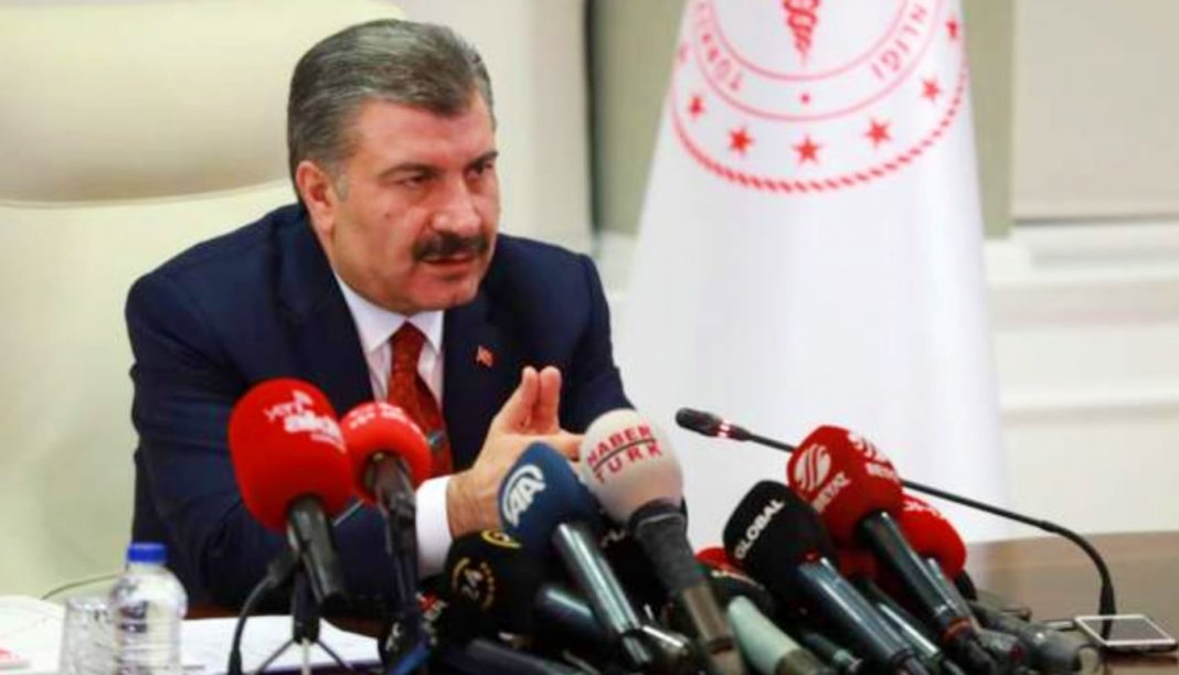 Sağlık Bakanı Koca: Aşıları getiren uçak Esenboğa Havalimanına ulaştı Sağlık Bakanı Koca: Aşıları getiren uçak Esenboğa Havalimanına ulaştı