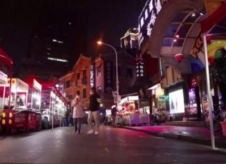 Çin'in Wuhan kentinde koronavirüse yakalanan kişi sayısı 'resmi verilerin 10 katı olabilir'