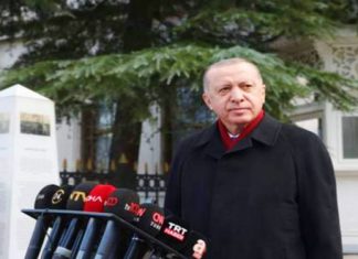 Cumhurbaşkanı Erdoğan Cuma namazı çıkışında basın mensuplarının sorularını yanıtladı