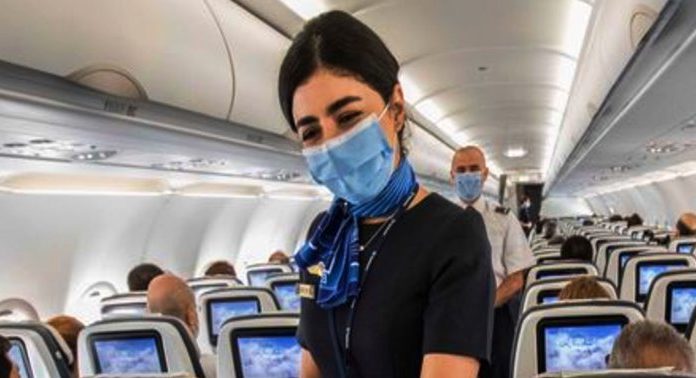 Bilim Kurulu Üyesi Kayıpmaz: Bu maskelerin uçaklarda veya toplu alanlarda kullanılması uygun değil Bilim Kurulu Üyesi Kayıpmaz: Bu maskelerin uçaklarda veya toplu alanlarda kullanılması uygun değil