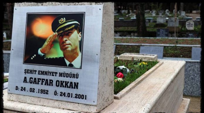 Diyarbakır Eski Emniyet Müdürü Gaffar Okkan’ın Şehit Edilmesinin 20. yılı Diyarbakır Eski Emniyet Müdürü Gaffar Okkan'ın Şehit Edilmesinin 20. yılı