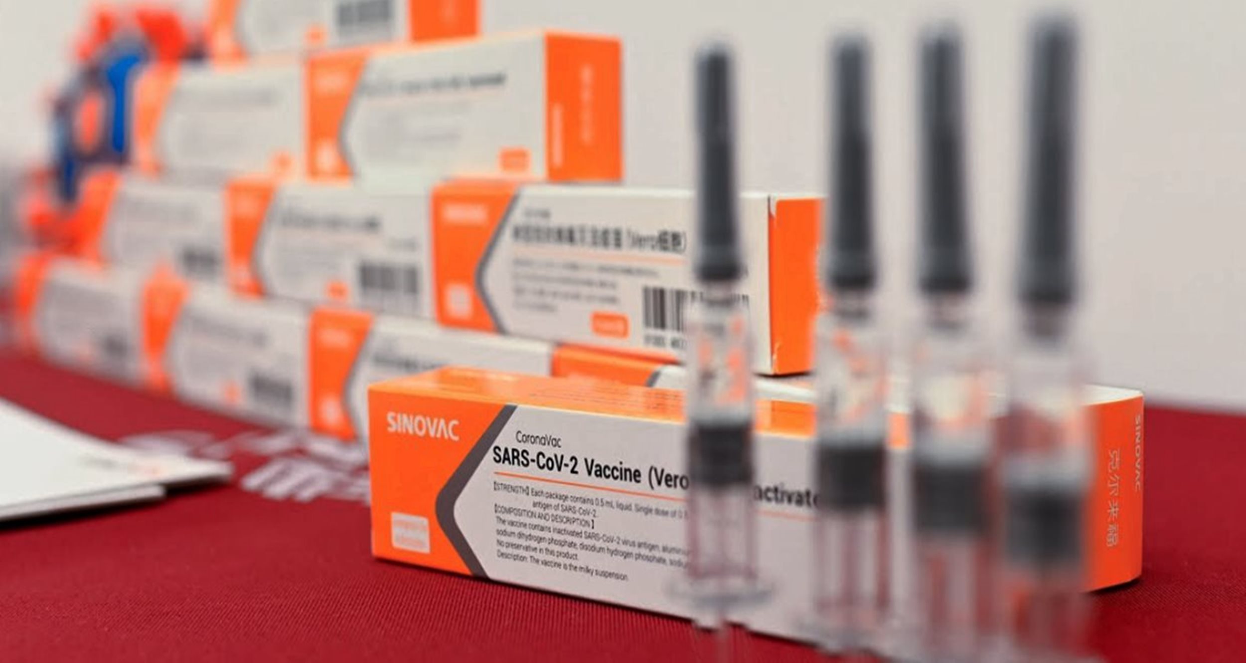 CoronaVac için farklı etkinlik oranlarının açıklanması nasıl yorumlanıyor?