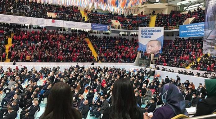 Muhalefet Lebalep kongreleri neden eleştiriyor AKP nasıl savunuyor? Muhalefet Lebalep kongreleri neden eleştiriyor AKP nasıl savunuyor?