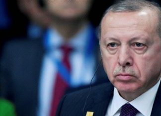 Times: "Erdoğan Türkiye'nin tekleyen ekonomisine güveniyor"