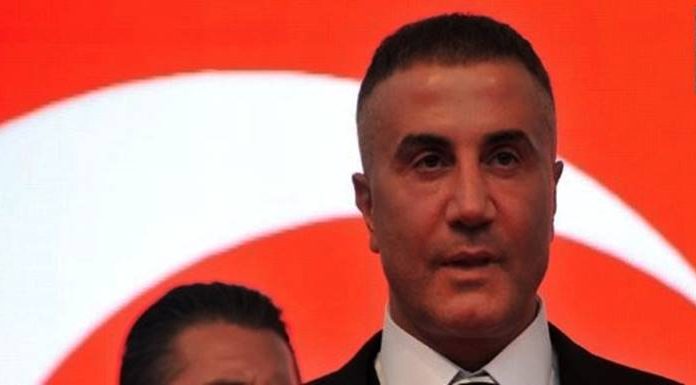 Sedat Peker’in de aralarında bulunduğu 63 kişiye yönelik “organize suç örgütü” operasyonu Sedat Peker'in de aralarında bulunduğu 63 kişiye yönelik "organize suç örgütü" operasyonu