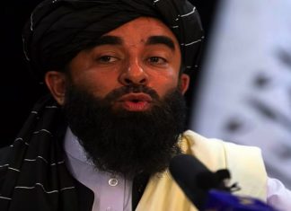 Taliban Sözcüsü Mücahid: Düşman istemiyoruz, kadın hakları şeriata göre olacak Taliban'ın ülkede kontorolü ele geçirmesinden sonra düzenlediği ilk basın toplantısında konuşan Sözcü Zabihullah Mücahid "20 yıllık mücadeleden sonra ülkemizi özgürleştirdik ve yabancıları kovduk. Bu, tüm ulus için gurur duyulacak bir an" dedi.