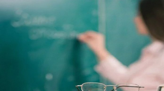 Cumhurbaşkanı Açıkladı: 15 bin Öğretmen Ataması Yapılacak Cumhurbaşkanı Açıkladı: 15 bin Öğretmen Ataması Yapılacak