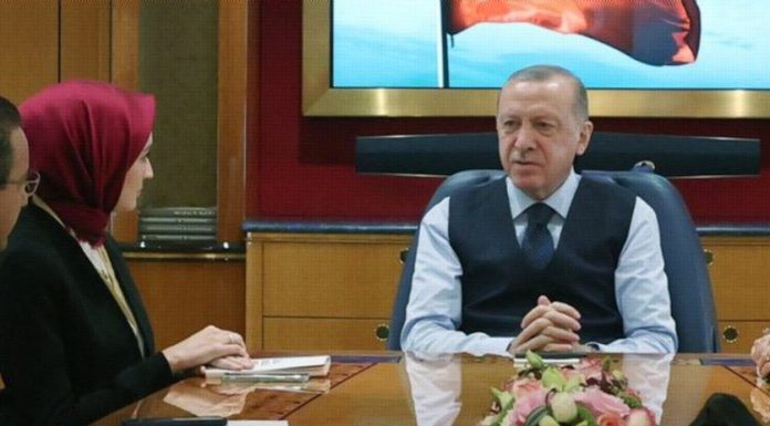 Erdoğan: S-400 konusunda geri adım atmamız söz konusu değil