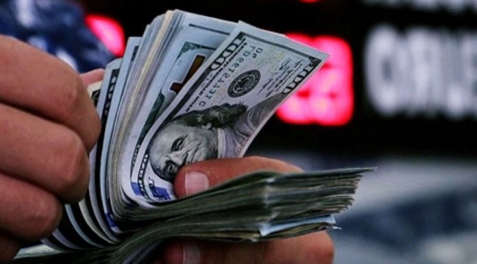Dolar/TL kurundaki hızlı artış dünya basınında yer aldı