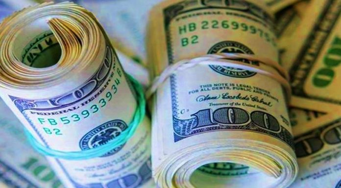 Dış basında Merkez Bankası'nın faiz kararı ve TL'nin değer kaybı