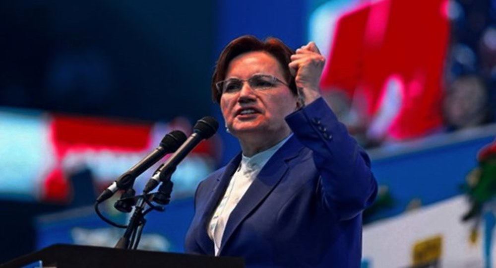 İYİ Parti Genel Başkanı Meral Akşener, Siirt gezisinde ziyaret ettiği bir esnafın, İYİ Parti Genel Başkanı Meral Akşener, Siirt gezisinde ziyaret ettiği bir esnafın,