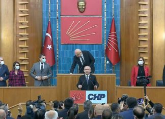 CHP AKP’yi erken seçime zorlamak için hangi adımları atacak? CHP AKP'yi erken seçime zorlamak için hangi adımları atacak?