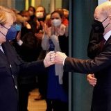 Almanya'nın yeni başbakanı Olaf Scholz Merkel dönemi son buldu