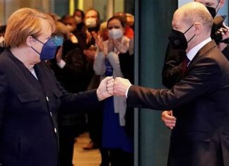 Almanya'nın yeni başbakanı Olaf Scholz Merkel dönemi son buldu