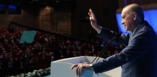 Erdoğan düşük faiz-yüksek kur politikasında neden ısrar ediyor?