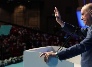Erdoğan düşük faiz-yüksek kur politikasında neden ısrar ediyor?