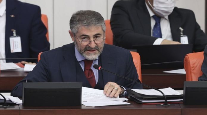 Hazine ve Maliye Bakanı Nebati AKP milletvekillerine yeni sistemi anlattı