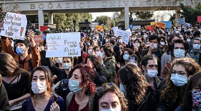 Mahkeme, Boğaziçili öğrencilerin bursunun kesilmesinin ‘hukuksuz’ olduğuna hükmetti