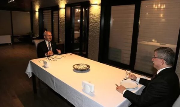 Davutoğlu, Akşener ve Kılıçdaroğlu’na 'yeni ittifak' oluşturulmasını önerdi