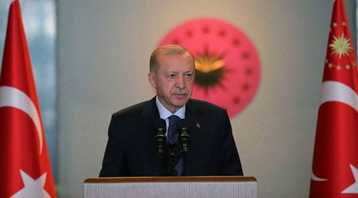 Erdoğan'dan İmamoğlu'na: Sel felaketi olduğunda biz balıkçıya gitmedik