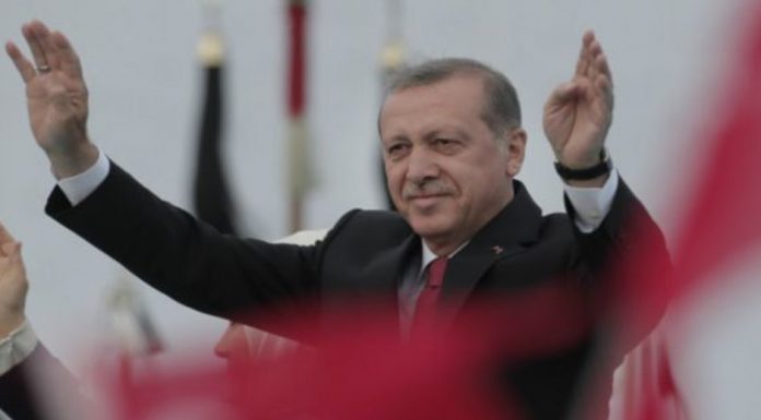 Ruşen Çakır'ın yorumu: Erdoğan Türkiye'yi devraldığı gibi bırakmak üzere