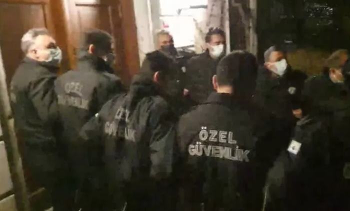 Boğaziçi eylemleri davasında beş kişi hakkında yakalama kararı çıktı