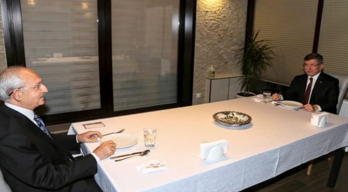 Davutoğlu, Akşener ve Kılıçdaroğlu’na 'yeni ittifak' oluşturulmasını önerdi