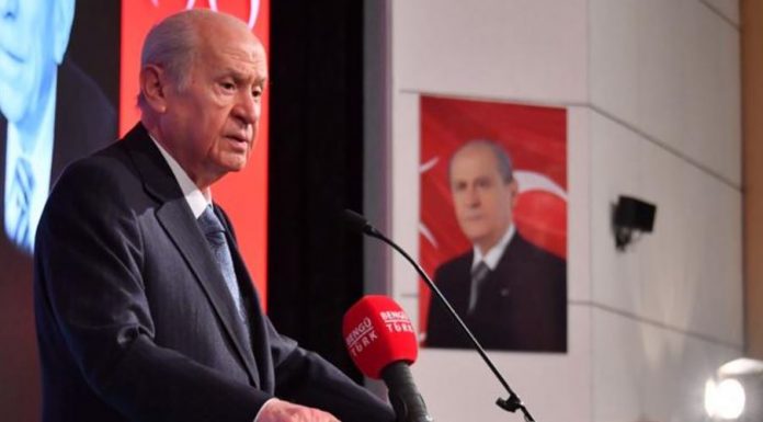 Devlet Bahçeli: Türkiye'den bir Kazakistan çıkarmayı mı düşlüyorsunuz?