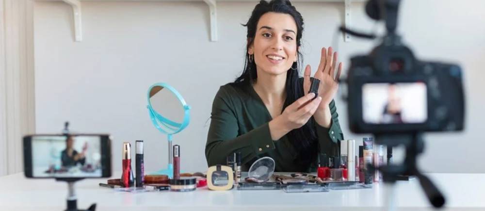 Yeni başlayanlar için Tüyolar: YouTube'da ilgi çeken içerik nasıl üretilir?