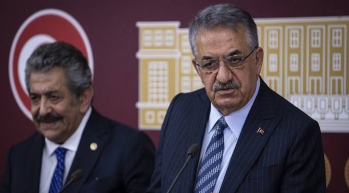 Seçim Yasası değişikliği: AKP ve MHP’nin Seçim Yasası değişikliği önerisi Meclis’te Seçim Yasası değişikliği: AKP ve MHP'nin Seçim Yasası değişikliği önerisi Meclis'te