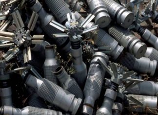 Rusya, Ukrayna'da misket bombası kullanmakla suçlanıyor ve Uluslararası Ceza Mahkemesi (ICC) savaş suçları işlenmiş olması ihtimalini soruşturmaya başladı.