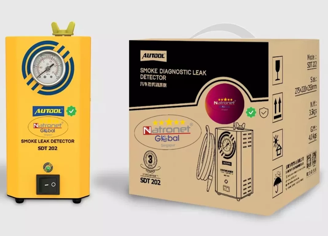 Smoke Leak Detector: AUTOOL SDT202 EVAP System & Pipe Leakage Locator Car Smoke Leak Detector