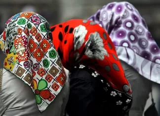 AKP’nin "Başörtüsüne Anayasal Güvence" Paketinde Üç Madde Öne Çıktı