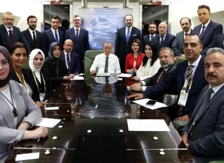 Erdoğan: Devletler arasında hiçbir zaman siyasi diyalog veya diplomasi kesip atılamaz