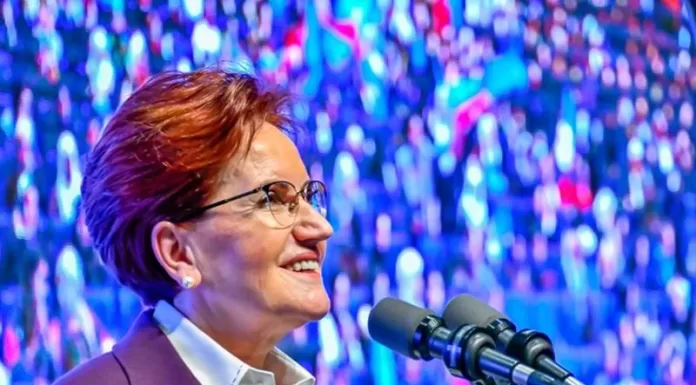 İYİ Parti lideri Akşener Diyarbakır’da konuştu: Türk, Kürt, sağcı, solcu yok; AK Partili olanlar ve diğerleri var İYİ Parti lideri Akşener Diyarbakır'da konuştu: Türk, Kürt, sağcı, solcu yok; AK Partili olanlar ve diğerleri var