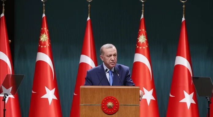 Cumhurbaşkanı Erdoğan: 14 Mayıs her bakımdan seçim için en uygun tarih… Cumhurbaşkanı Erdoğan: 14 Mayıs her bakımdan seçim için en uygun tarih...