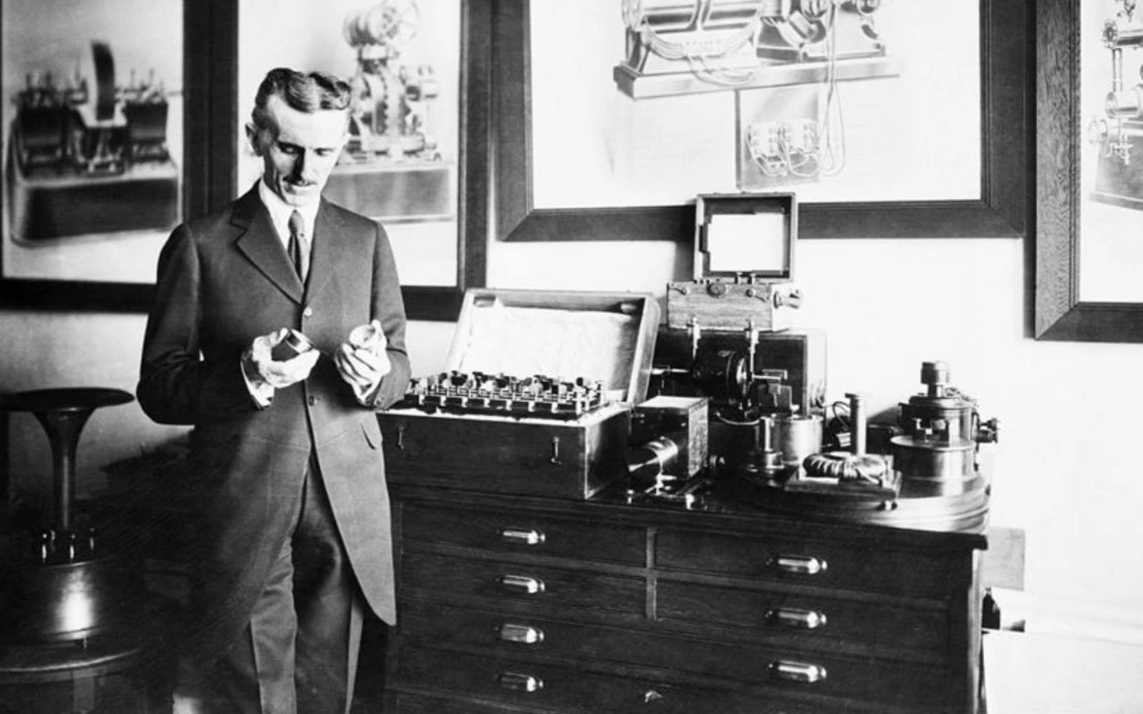 Nikola Tesla: 7 Ocak 1943'te hayatını kaybeden Nikola Tesla'nın icatları Parlak ışıklar