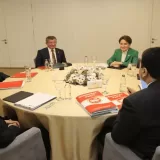 Altılı Masa, ortak cumhurbaşkanı adayının tespiti ile ilgili istişarelerin başlatılmasını kararlaştırdı Altılı Masa, ortak cumhurbaşkanı adayının tespiti ile ilgili istişarelerin başlatılmasını kararlaştırdı